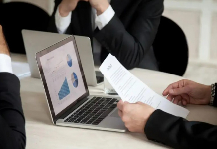 Психологтер қызмет алушымен шарт жасасуға міндеттеледі