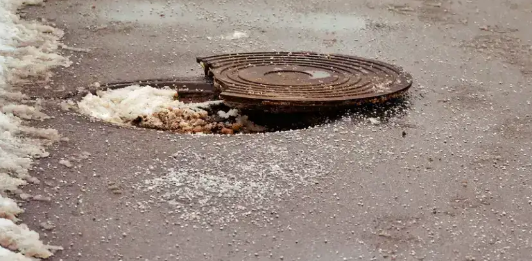 Шымкентте 24 метрлік құдыққа түсіп кеткен сәби құтқарылды