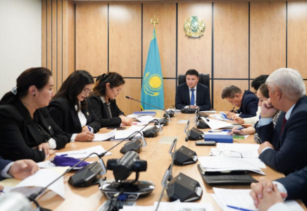 ТҮРКІСТАН: Кәмелетке толмағандардың құқығын қорғау мәселелері талқыланды