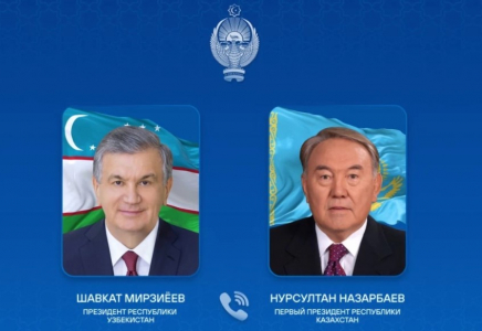Нұрсұлтан Назарбаев Өзбекстан президентімен телефон арқылы сөйлесті