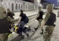 Қарағандыда сотталған әйел адам түрмеге отырмас үшін Ресейге қашып кеткен