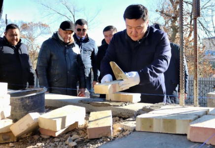 ТҮРКІСТАН: Кентауда заманауи спорт кешенінің құрылысы басталды