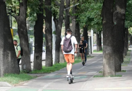 Алматыда алғаш рет электр самокаттарды орналастырудың бірыңғай ережесі енгізіледі