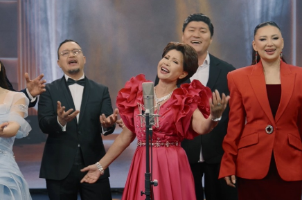 ​ҚАЗАҚСТАН ЭСТРАДАСЫНЫҢ ЖҰЛДЫЗДАРЫ ЖАҢА КОНСТИТУЦИЯНЫ ҚОЛДАУ ҮШІН БІРІКТІ – «ХАЛЫҚТЫҢ АТА ЗАҢЫ» ХАЛЫҚ ӘНҰРАНЫ