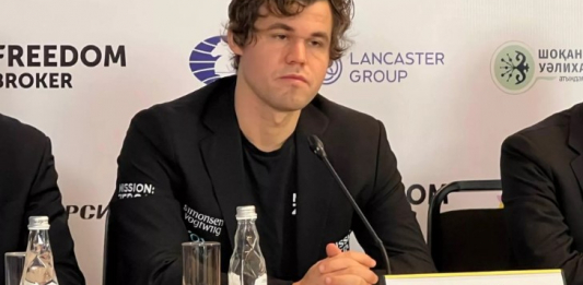 Магнус Карлсен селфиден кейін 18 жастағы қазақстандық шахматшыға шағымданды