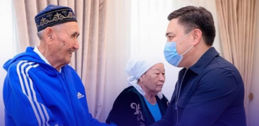 Шымкентте аға буын өкілдеріне құрмет көрсетілді
