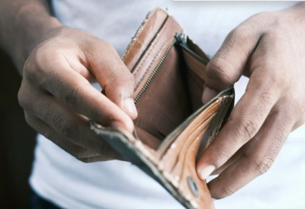 106 миллиард теңге жұмыссыз қазақстандықтарға таратылды: төлемді қалай алуға болады