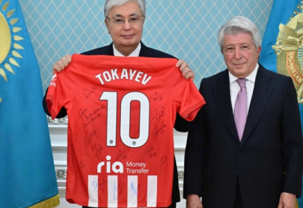 Президент «Атлетико Мадрид» футбол клубының президентін қабылдады