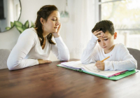 "Балаларымнан "қарның аш па?" деп емес, "сабақ оқыдың ба?" деп сұраймын"