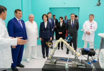 Нұрлыбек Нәлібаев Астананың медициналық инфрақұрылымын дамыту жобаларымен танысты