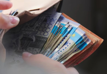 Айлық табысы 3 миллион теңгеден асатын жеке тұлғалар 15 пайыз жеке табыс салығын төлеуге міндеттеледі Айлық табысы 3 миллион теңгеден асатын жеке тұлғалар 15 пайыз жеке табыс салығын төлеуге міндеттеледі