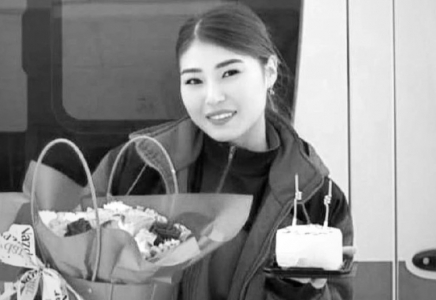 ​Елордада тұрғын үй қасбетінің кірпіш қаптамасы құлап, жарақат алған фельдшер көз жұмды