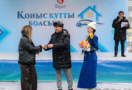 ШЫМКЕНТТН ​46 ОТБАСЫҒА ЖАҢА ПӘТЕР КІЛТТЕРІ ТАБЫСТАЛДЫ