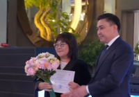 Шымкент әкімі нәзік жандыларды 8 Наурыз мерекесімен құттықтады