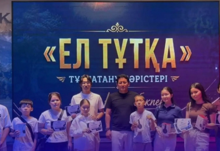 Шымкентте жастардың кітап оқу мәдениетін дамытуға бағытталған жоба жүзеге асуда 