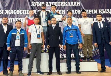 Түркістандық зілтеміршілер ҚР чемпионатынан жеңіспен оралды Түркістандық зілтеміршілер ҚР чемпионатынан жеңіспен оралды