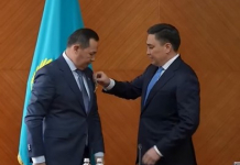 ​ШЫМКЕНТТЕ ҚАЛА ӘКІМІ ПРЕЗИДЕНТ АТЫНАН БІРҚАТАР АЗАМАТТЫ МАРАПАТТАДЫ