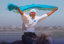 ​ШЫМКЕНТТІК СПОРТШЫ – ЕКІ ДҮРКІН ӘЛЕМ ЧЕМПИОНЫ