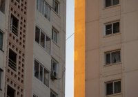 Астанада бір түнде екі адам терезеден секіріп қаза тапты