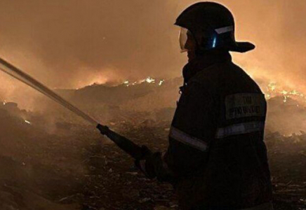 Астанада өртті сөндіруге 100 адам жұмылдырылды