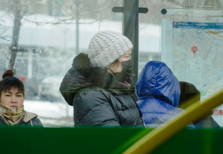 Алматыда 50 жастан асқан тұрғындар арасында вирус жұқтырғандар көбейді  