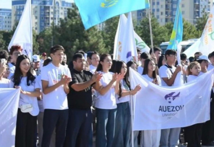 ​СЕНБІЛІКТЕ БАС ҚОСҚАН МЫҢ ЖАС: ШЫМКЕНТТЕ АУҚЫМДЫ ЭКОЛОГИЯЛЫҚ АКЦИЯ ӨТТІ