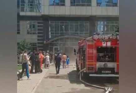 Алматыда көпқабатты үйден өрт шығып, тұрғындар эвакуацияланды