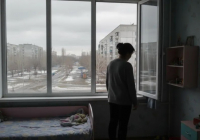 Таразда әйел балаларын терезеден лақтырып жіберді: омбудсмен оқиғаның мән-жайын айтты