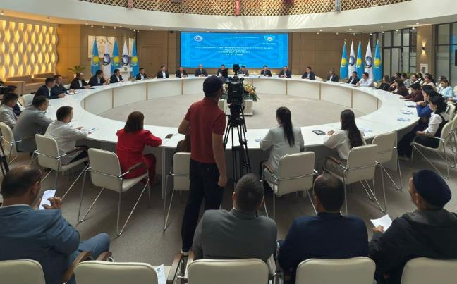 Түркістанда экстремизмнің алдын алуға арналған семинар-тренинг өтіп жатыр