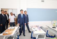 ​ШЫМКЕНТ ҚАЛАСЫНЫҢ ӘКІМІ БІЛІМ КҮНІНДЕ ЖАҢА МЕКТЕПТІҢ АШЫЛУЫНА ҚАТЫСТЫ