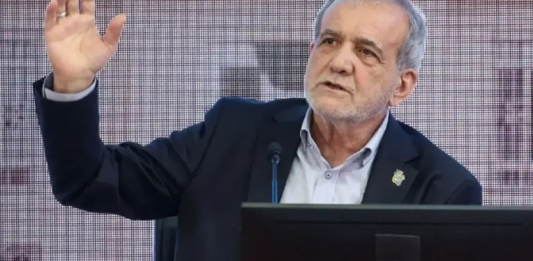 Иран президенті көрші елдерден кешірім сұрады