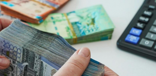 Сәуір айында қазақстандықтардың шоты айтарлықтай толығады