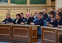 Президент 16 жасқа толмаған балалардың әлеуметтік желіге тіркелуіне тыйым салуды қолдады