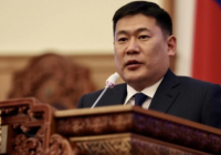 Моңғолияда премьер-министр ұлы сән-салтанатты өмірін көрсеткені үшін отставкаға кетті