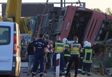 Венгрияда поляк автобусы апатқа ұшырап, 12 адам қаза тапты