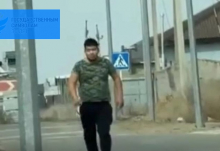 Атырауда курьерге пышақпен шабуыл жасалды 