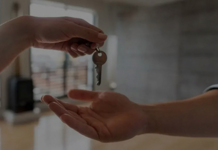 Жаңа жыл қарсаңында 10 жас ғалымға тұрғын үй сертификаты табысталды