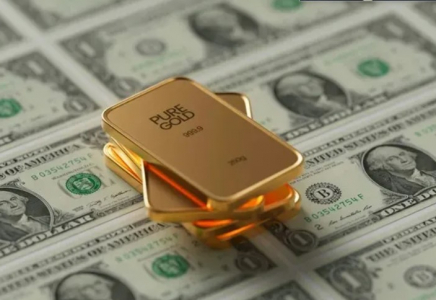 Ресейде шетел валютасы мен алтын саудасы тоқтатылды