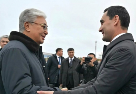 Қазақстанға Түрікменстан Президенті Сердар Бердімұхамедов келді