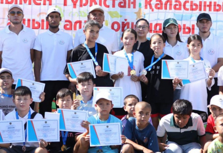 Түркістандағы ашық аспан астындағы спорттық ойындарға Азия чемпионы қатысты 