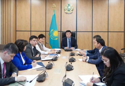 ТҮРКІСТАН: Кәмелетке толмаған балалардың құқықтарын қорғау жолдары сарапталды