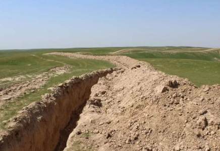 Танысын өлтірген: екі ай бойы іздеуде болған күдіктілер жер астынан табылды – видео