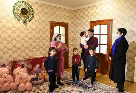 Қызылордада үйі өртеніп, нәрестесі көз жұмған отбасына үй берілді