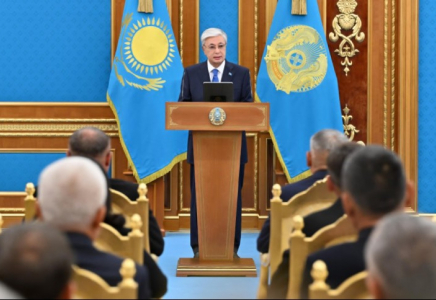 Мемлекет басшысы көлік саласының қызметкерлерін марапаттады