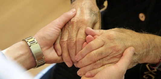 СЕНІМДІ қадамдар жасау - күйзелістен алып шығуға көмектеседі