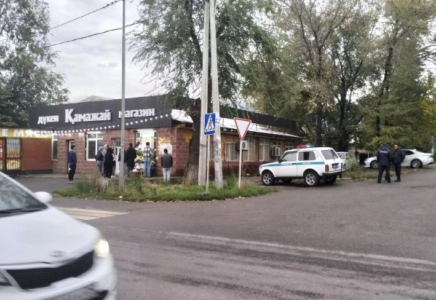 Шерзат Полаттың ісі: терезеден видеоға түсірген жасөспірімнің жауабы тыңдалды