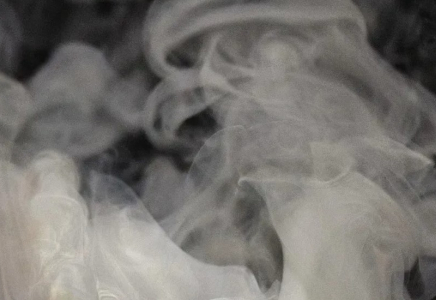 Ақмола облысында көпқабатты үйден түтін шыққан соң 40 адам эвакуацияланды