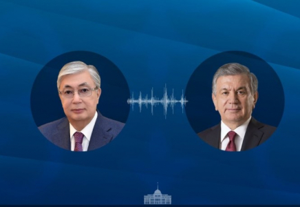 Тоқаев Шавкат Мирзиёевті туған күнімен құттықтады
