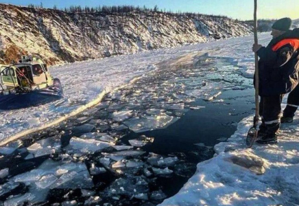 Байқал көлінде мұз жарылып, 7 қытайлық турист қаза тапты