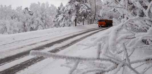 Бірнеше облыста жолдар жабылды